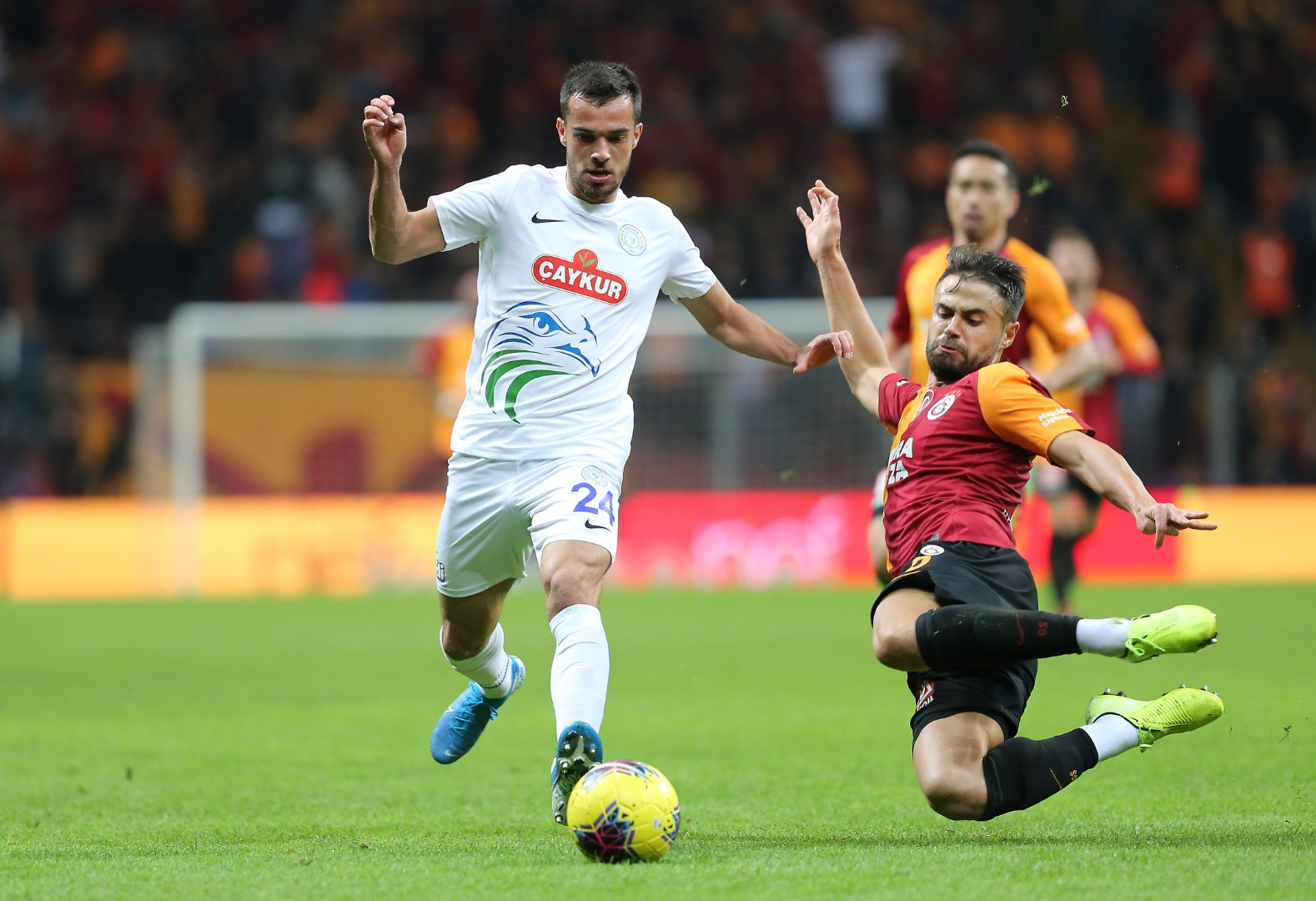 Türk futbolunun beyefendisi: Ahmet Çalık - Resim: 12