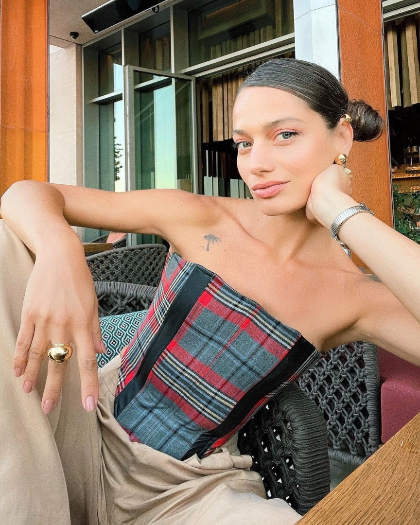 Gülcan Arslan'ın kar pozları olay oldu! Yorum yağdı - Resim: 4