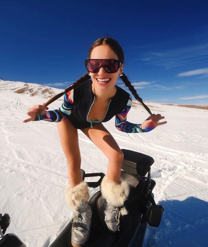 Gülcan Arslan'ın kar pozları olay oldu! Yorum yağdı - Resim: 11