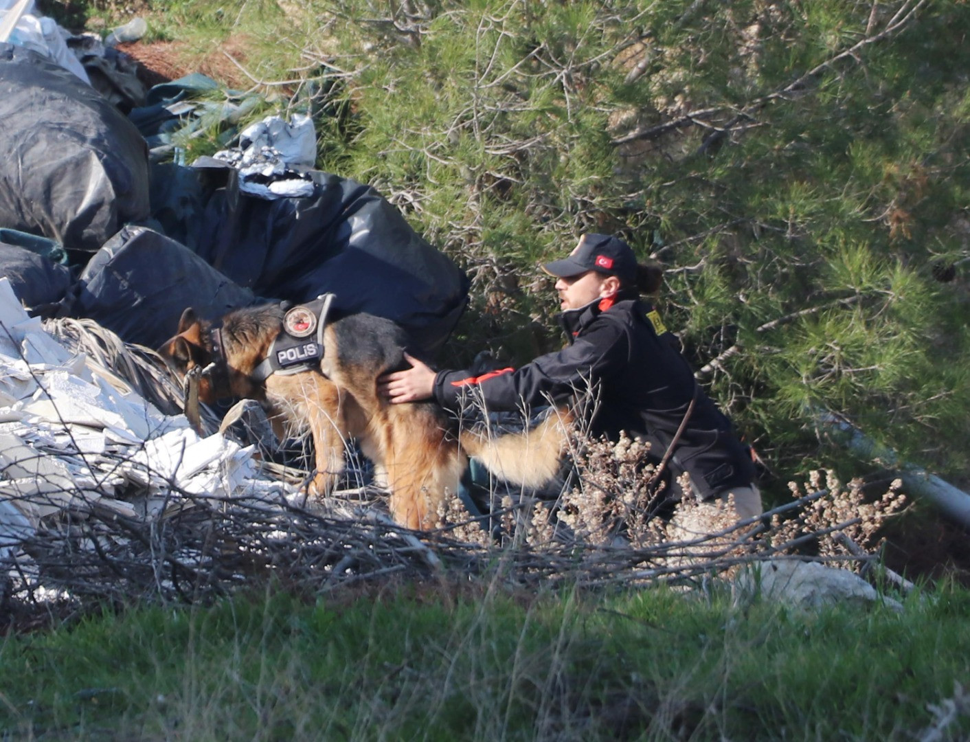 Kayıp Mine kadavra köpekle aranıyor - Resim: 16