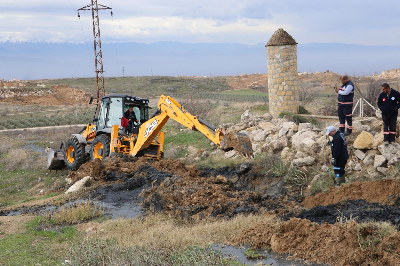 Kayıp Mine kadavra köpekle aranıyor - Resim: 8