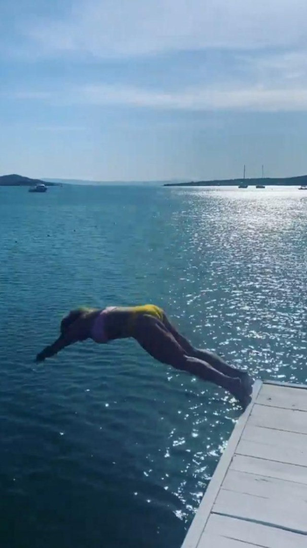 Pelin Öztekin'in zayıflama sırrı ortaya çıktı. 6 ayda 93 kilo vermişti - Resim: 11