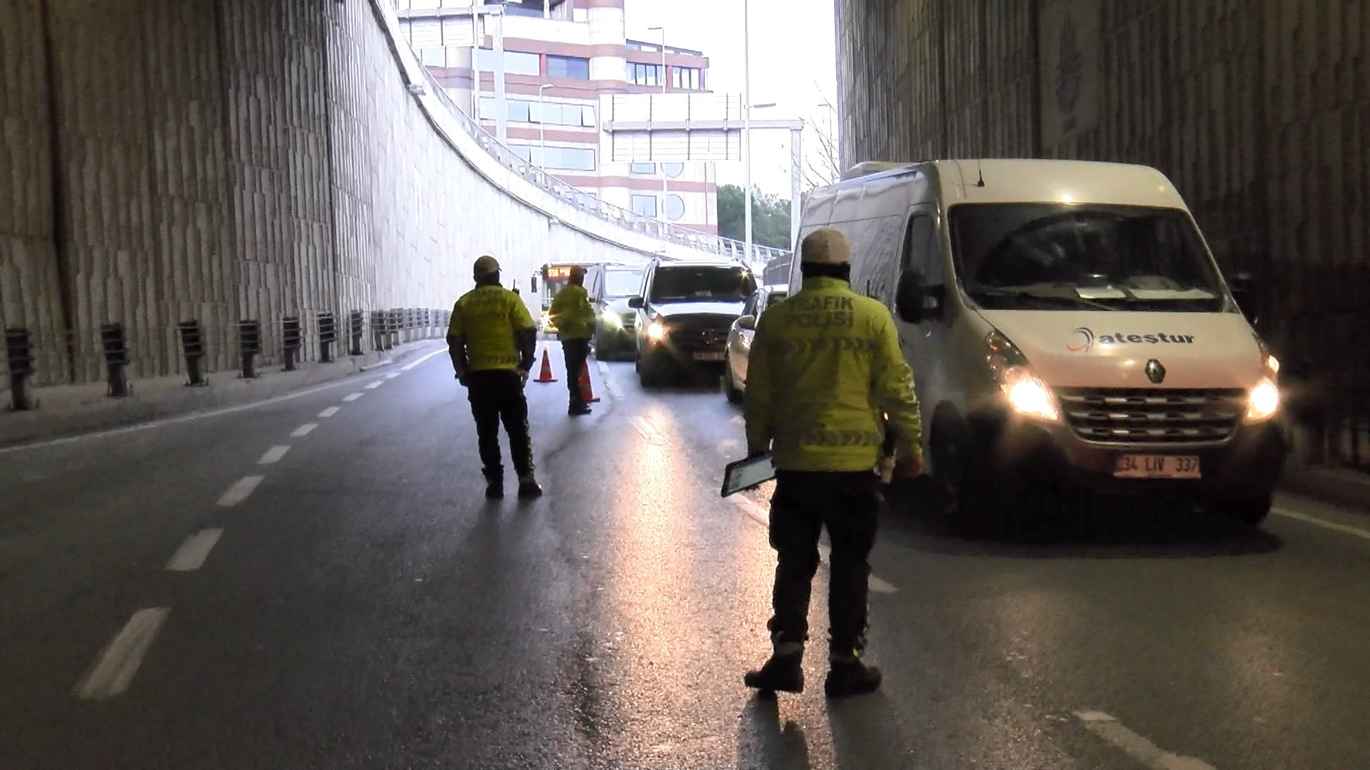 İstanbul’daki çakar denetiminde ceza yağdı - Resim: 8