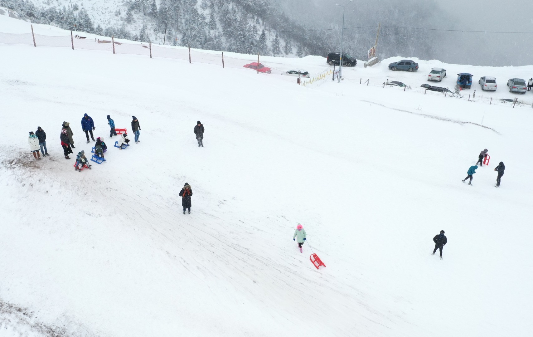 Zigana Dağı'nda kar ve sis etkili oluyor - Resim: 4
