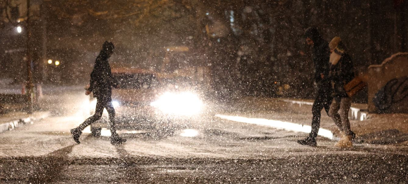 Kar ve tipi Ankara'yı beyaza bürüdü - Resim: 17