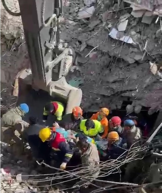 Depremin 10. gününde bir mucize daha - Resim: 4
