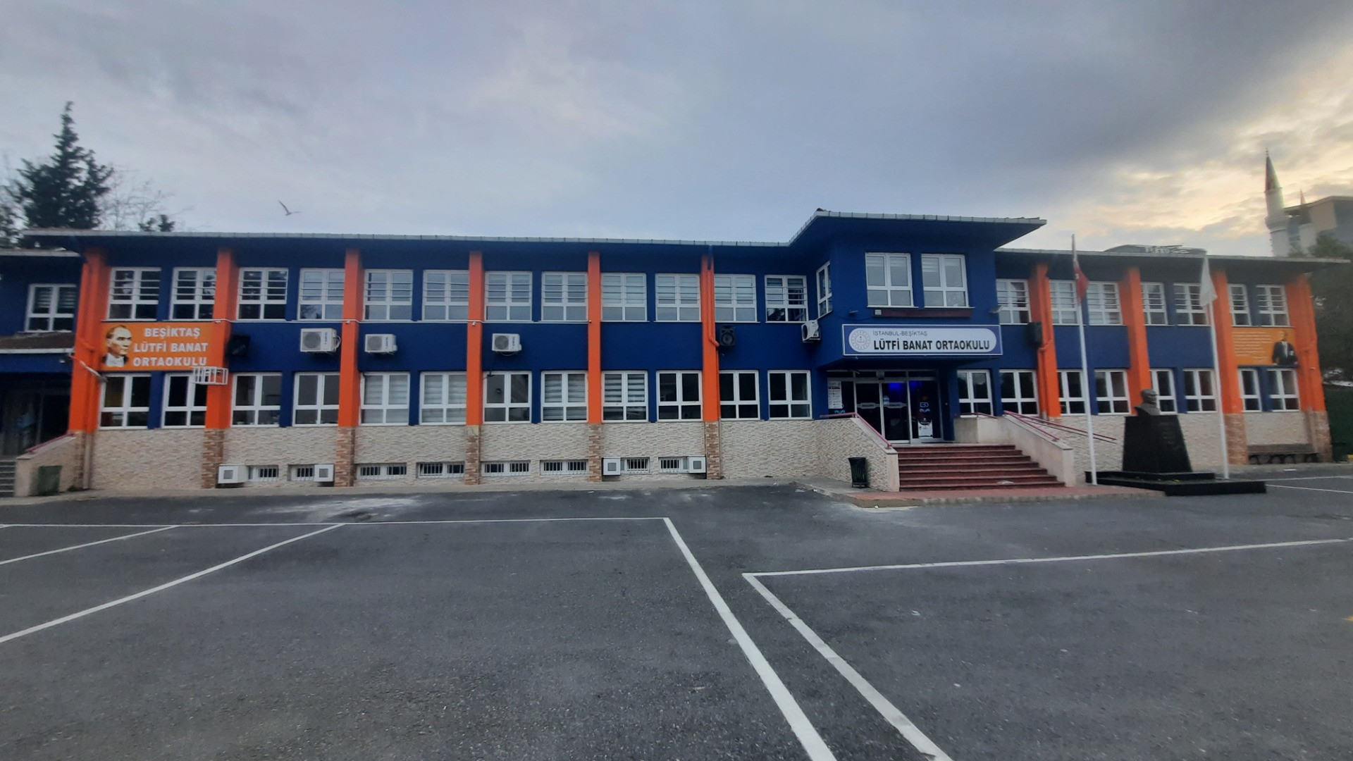 İstanbul’da depreme karşı riskli bulunan okullar görüntülendi - Resim: 5