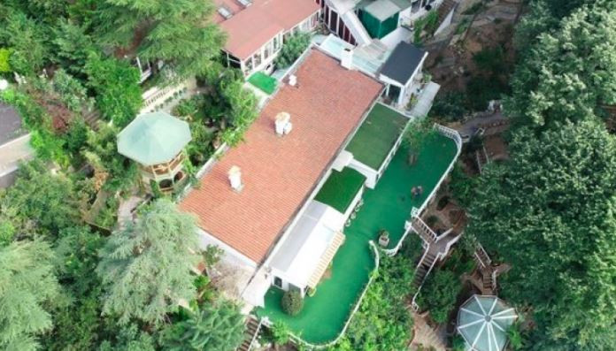 Dünyaca ünlü kişi oturacak. Adnan Oktar'ın villası satıldı - Resim: 22