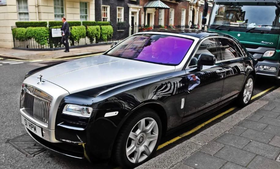 Dünyada sadece 12 adet üretildi. Bu aracın birini Türk aldı fiyatı dudak uçuklattı - Resim: 2