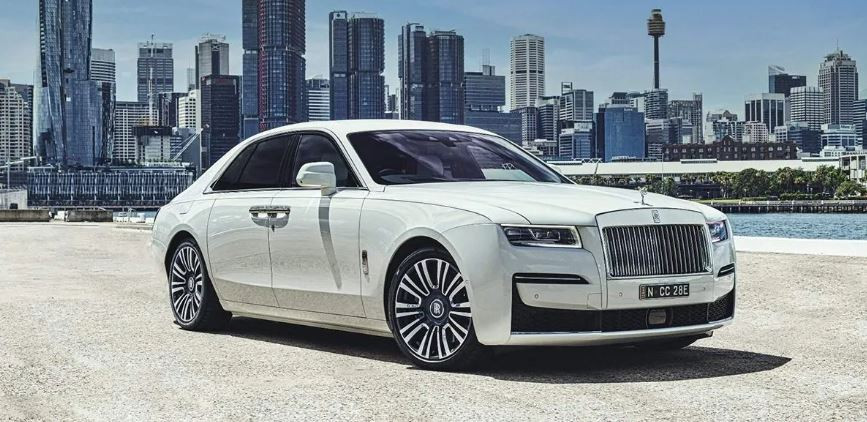 Dünyada sadece 12 adet üretildi. Bu aracın birini Türk aldı fiyatı dudak uçuklattı - Resim: 9