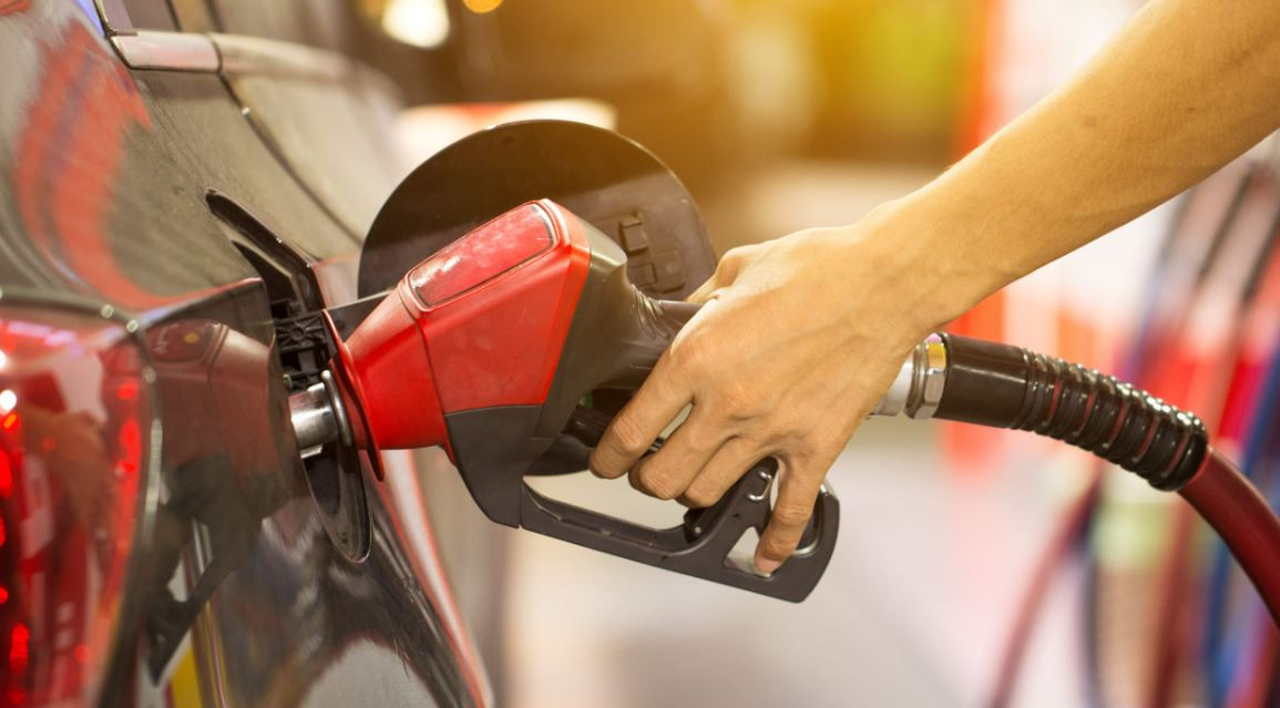 Gelecek zamlar araçları otoparka çektirir. Benzin ve motorine ufukta zam göründü - Resim: 16