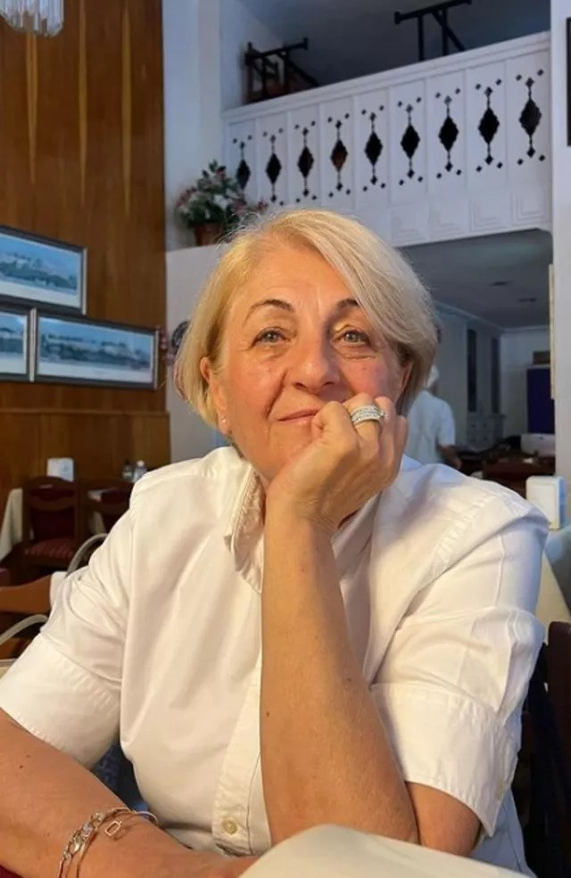 Yasak Elma'nın Yıldız'ı Eda Ece annesi ile fotoğrafını paylaştı. Görenler ''Güzellik anneden'' dedi - Resim: 12