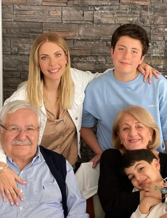 Yasak Elma'nın Yıldız'ı Eda Ece annesi ile fotoğrafını paylaştı. Görenler ''Güzellik anneden'' dedi - Resim: 8