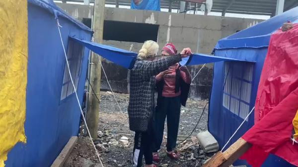 İskenderun'da çadır kent sular altında kaldı - Resim: 11