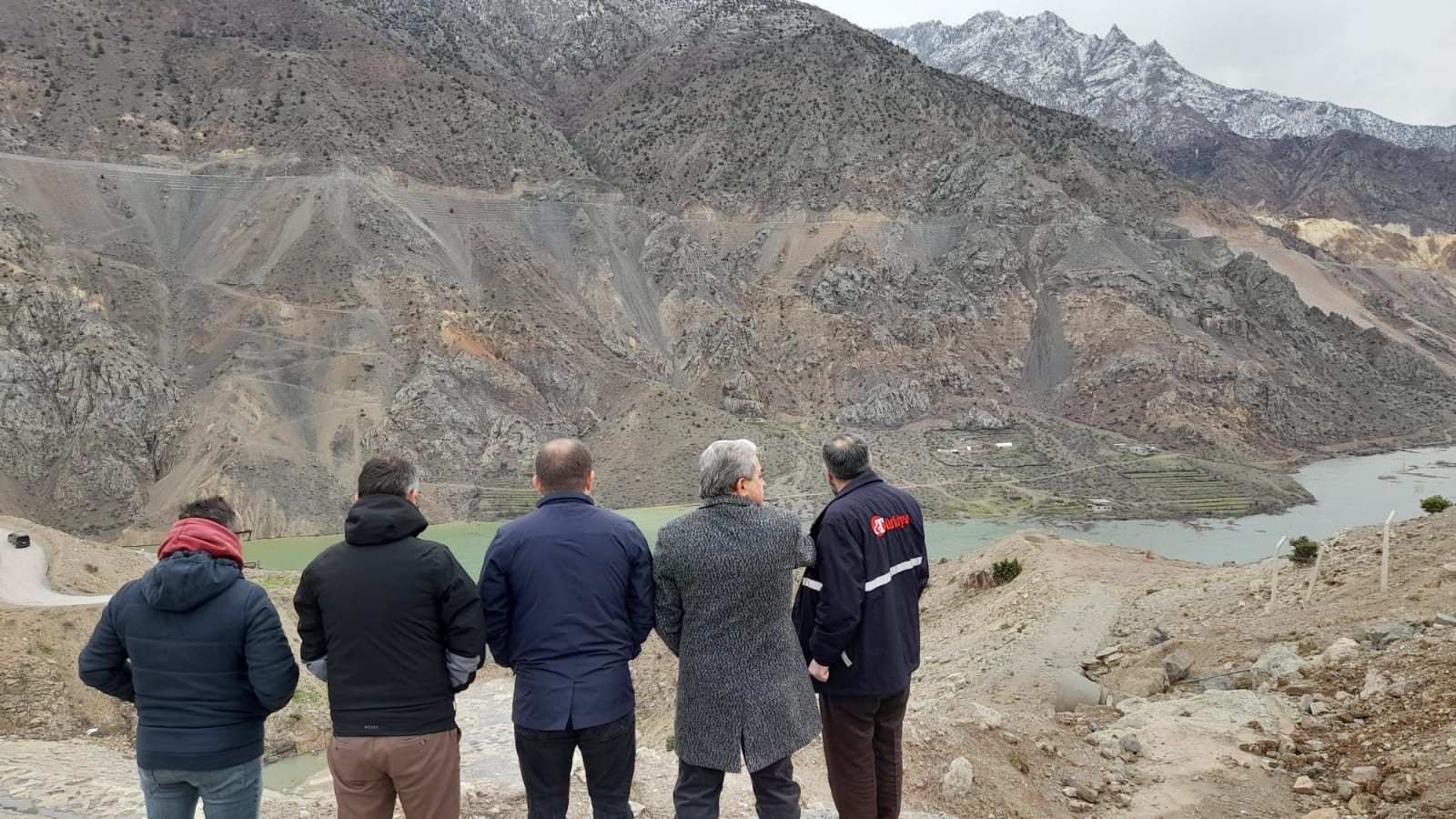 Yusufeli Barajı'nda su seviyesi 91 metre oldu! Binalar görünmez oldu - Resim: 3